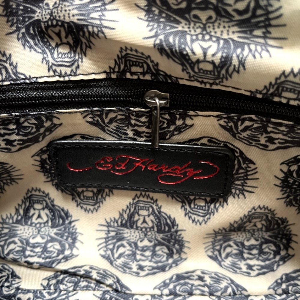 Ed Hardy Skull Heart Flame Shoulder Bag Y2K Tattoo Crossbody Studded Rhinestone - Picture 11 of 11
